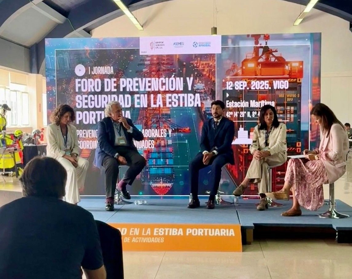 Foro de la Estiba Portuaria - Pantalla LED y producción en Estación Marítima de Vigo
